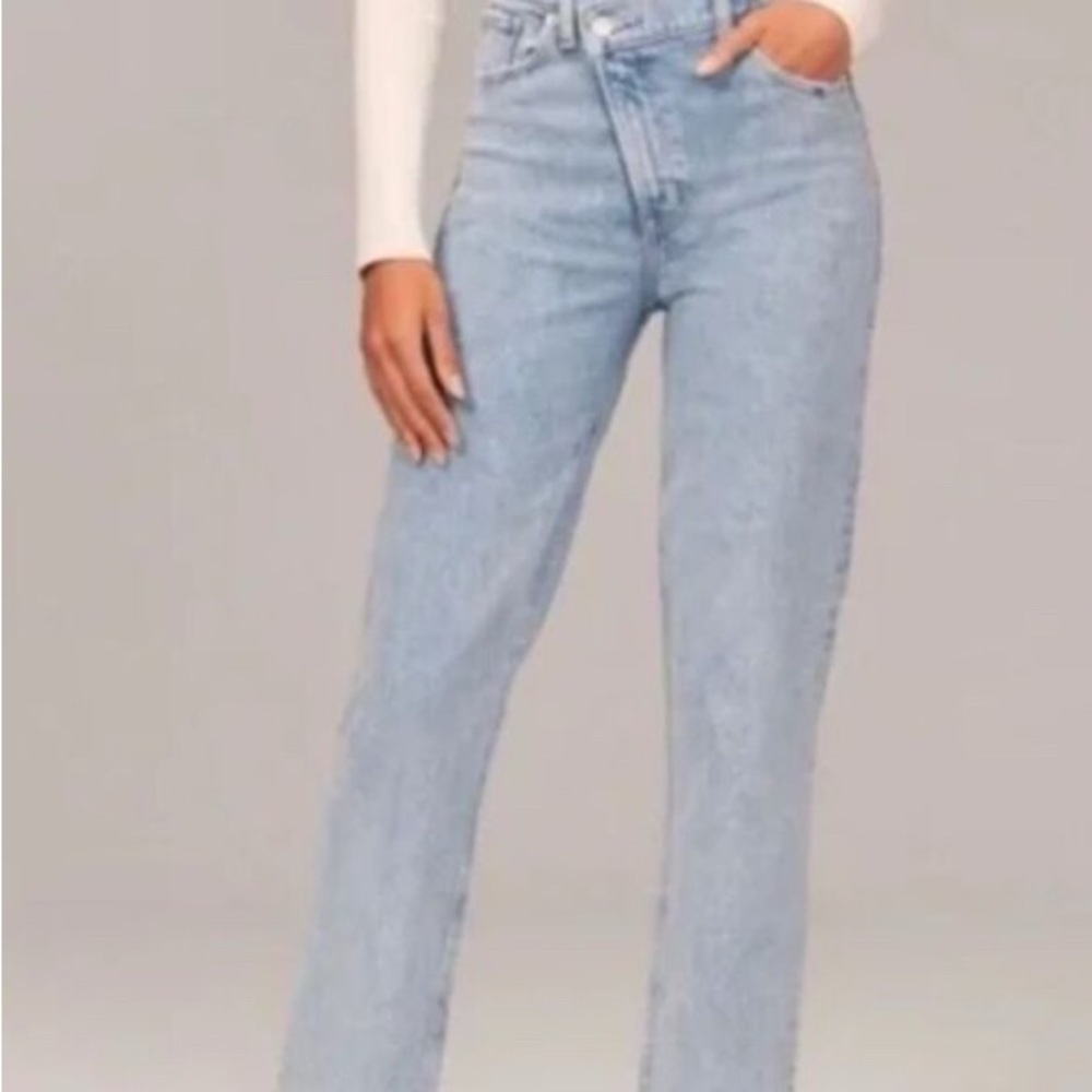 NWT Abercrombie Light Blue Women's Jeans